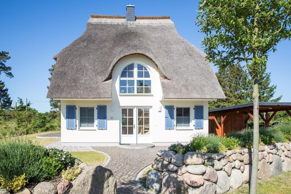 Vacation home Schilfrohrsänger 48 - Holiday home Schilfrohrsänger 48 - All about nature House in Mecklenburg-Vorpommern, Germany