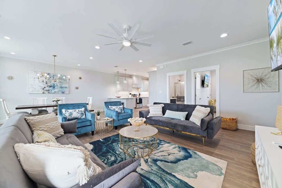 Large Living Room with plenty of seats and Smart TV