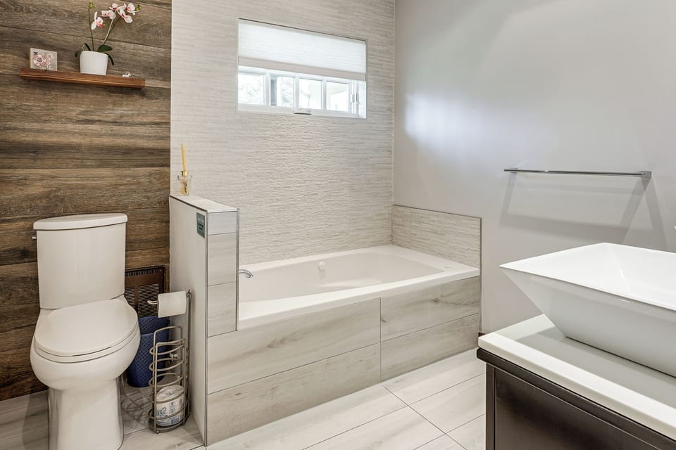Full Bath