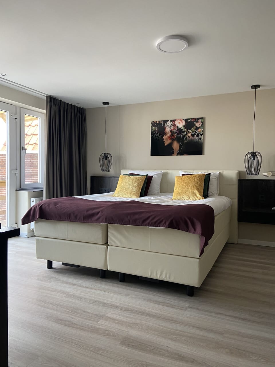 Deluxe Suite, Terrace | Memory foam beds, in-room safe, blackout drapes, iron/ironing board