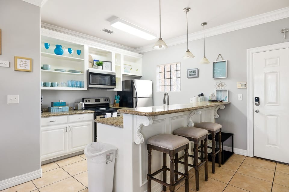 Fully Stocked Kitchen provides you with pots, pans, glassware and utensils essential to prepare home cooked meals!