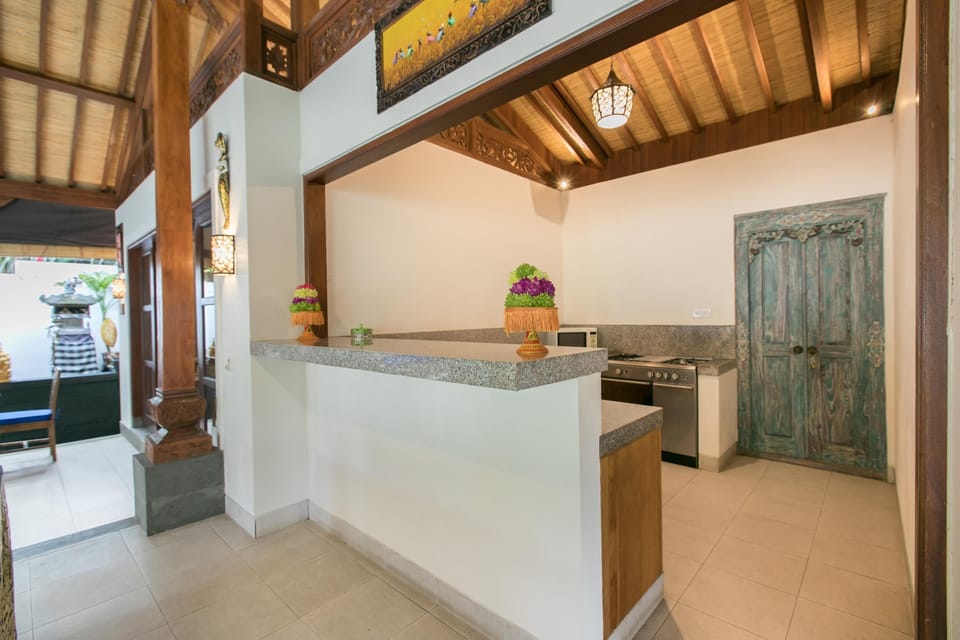 Signature Villa, 3 Bedrooms | Private kitchen | Coffee/tea maker, electric kettle