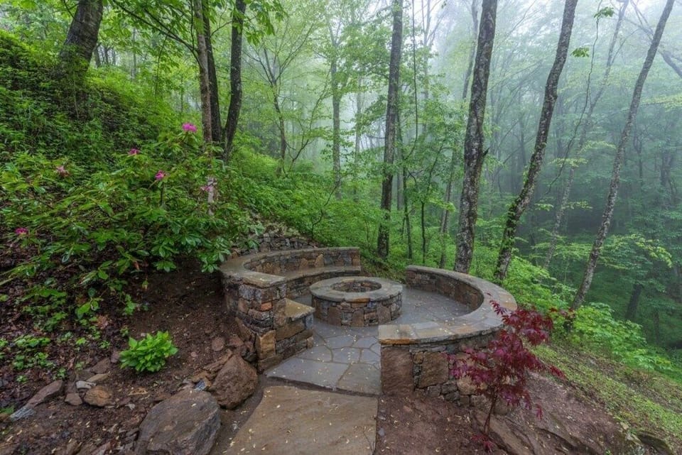 05 Fire pit woods 2