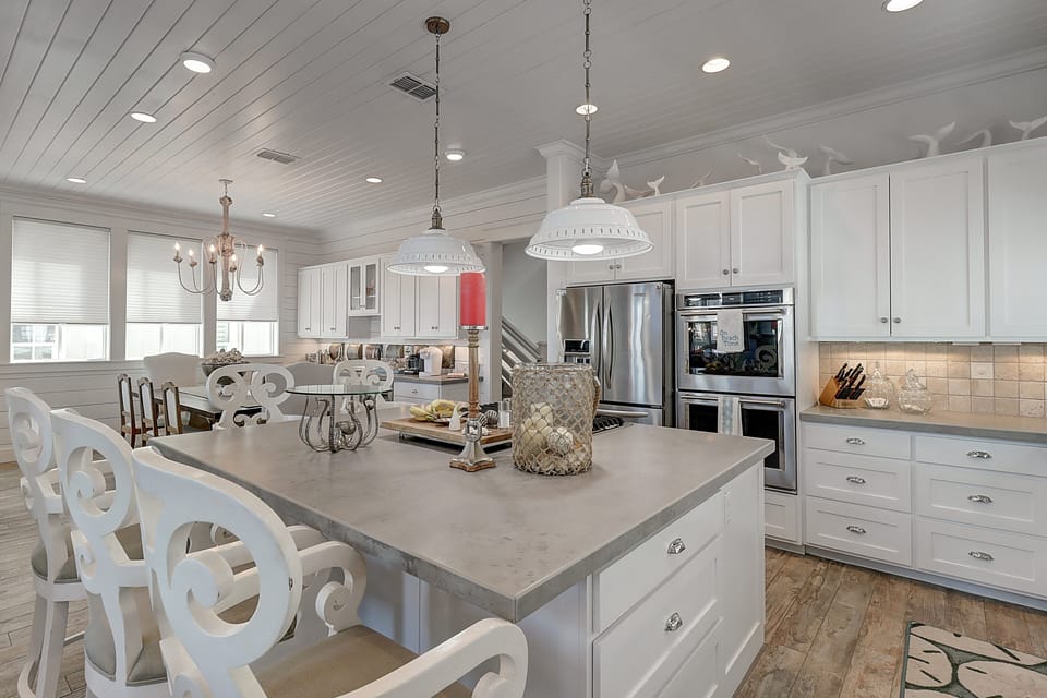 Kitchen, 2nd Floor