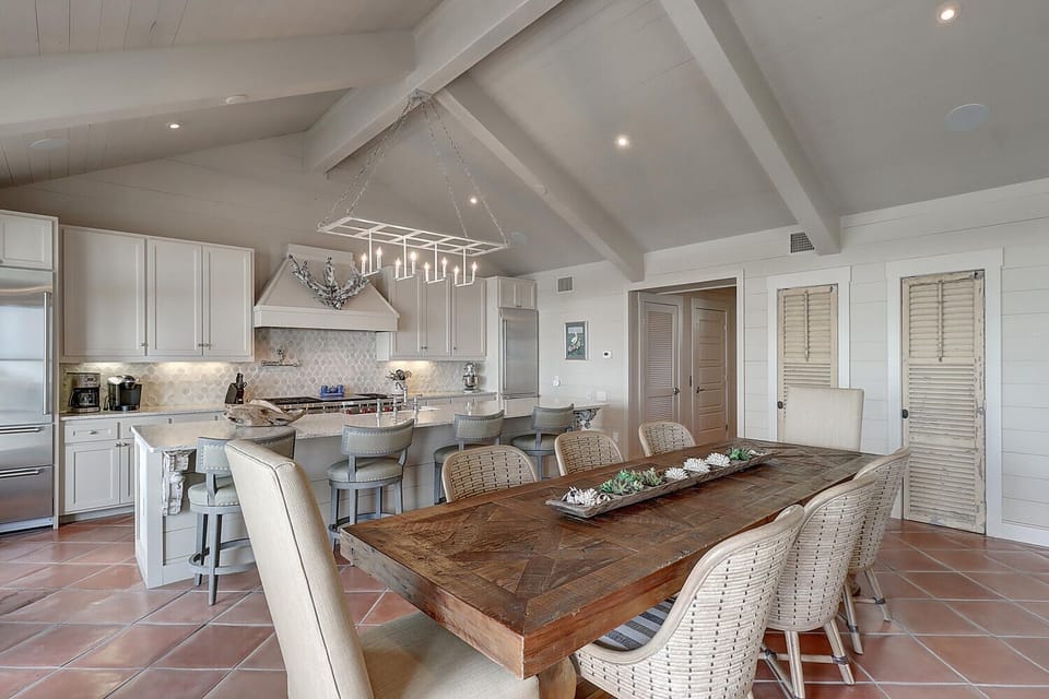 3rd Floor Dining Area