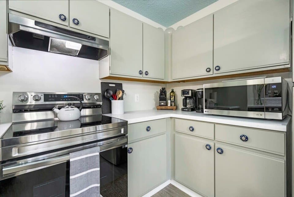 Kitchen with Keurig and Drip Coffee Makers