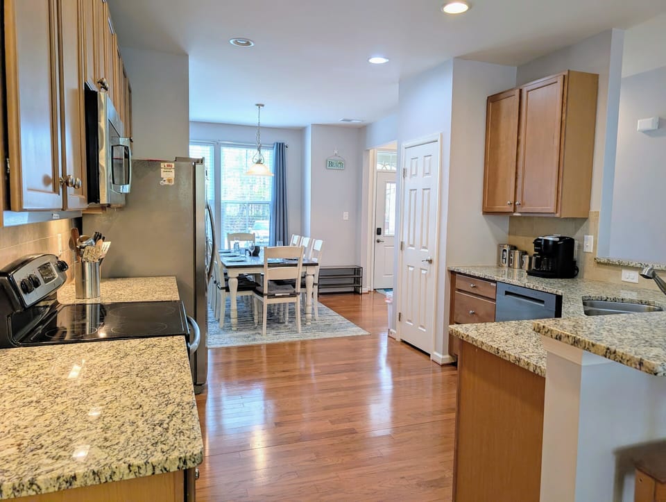 37114 Fairway Drive - Forest Landing