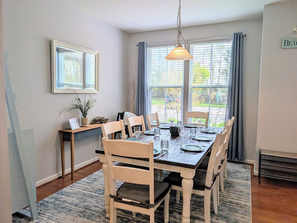 37114 Fairway Drive - Forest Landing