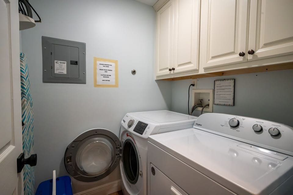 Full size  washer and drywer