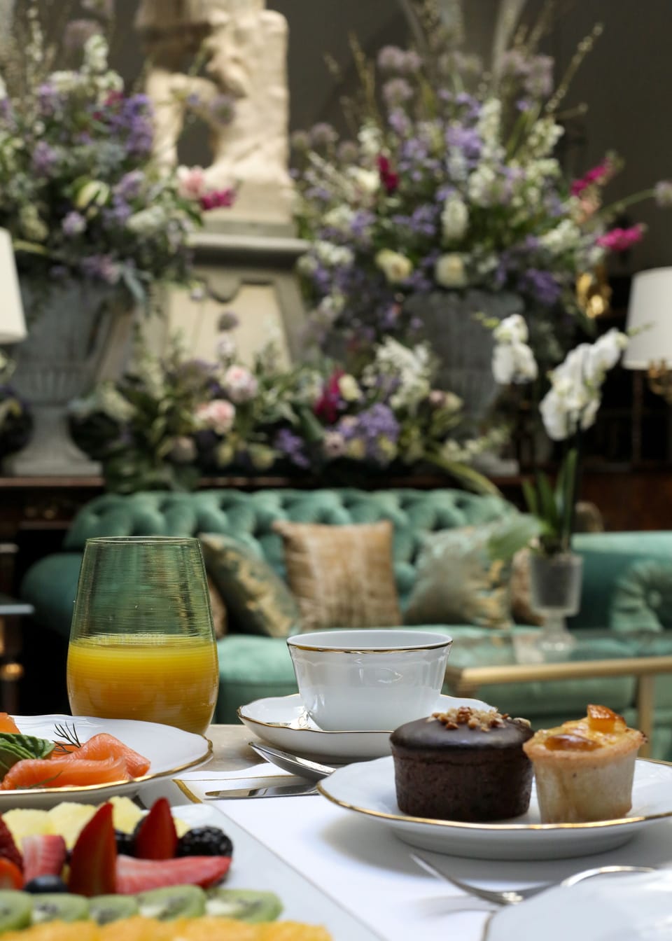 Daily cooked-to-order breakfast for a fee