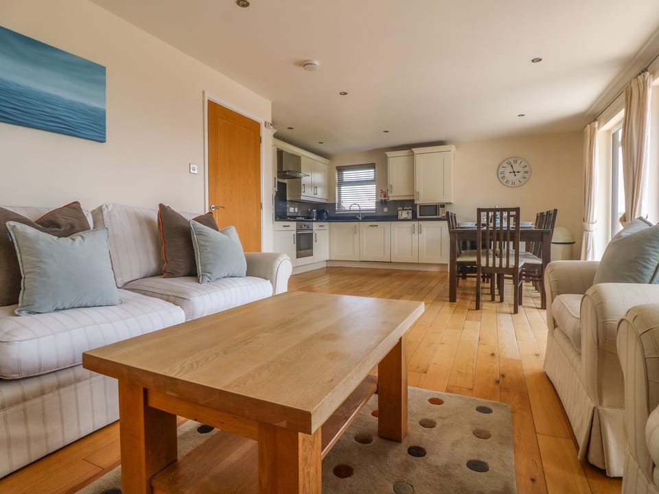 Cottage | Living area