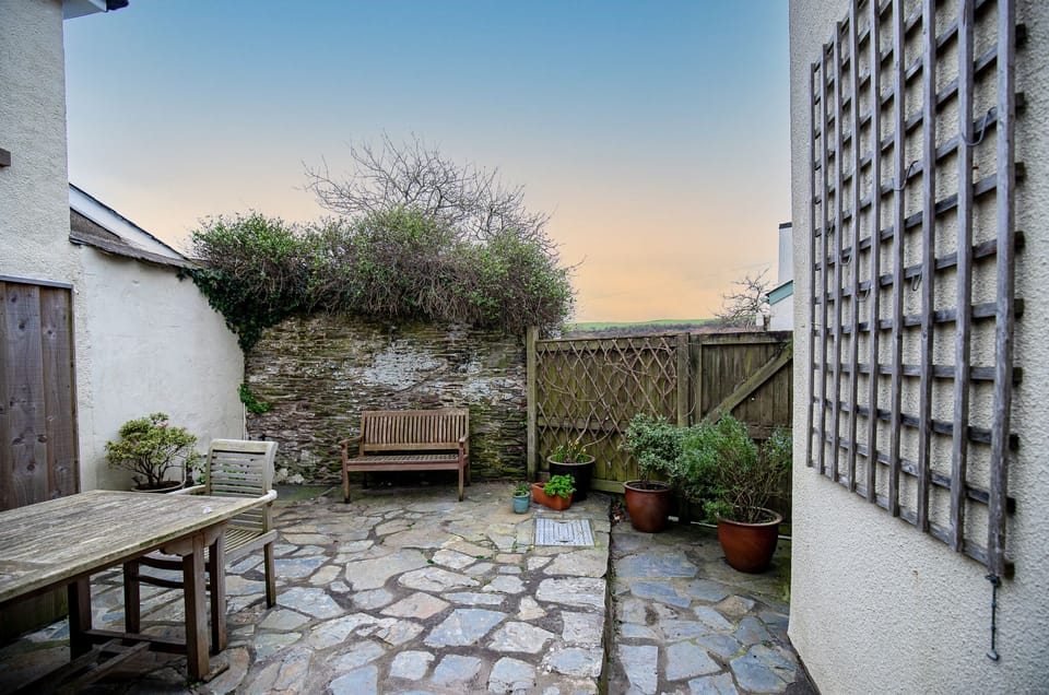 Garden courtyard patio