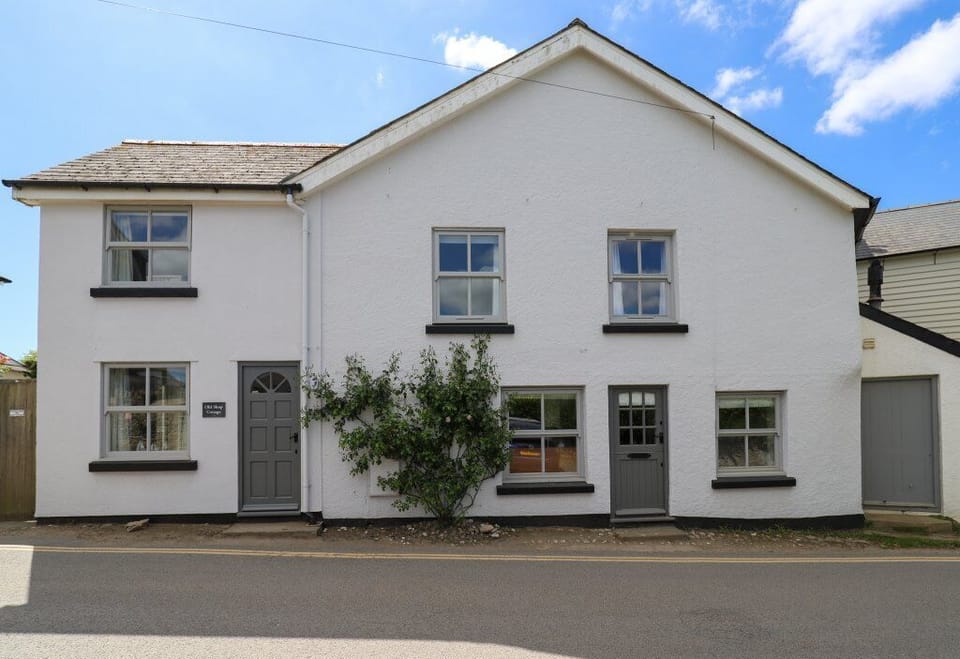 Old Shop Cottage front