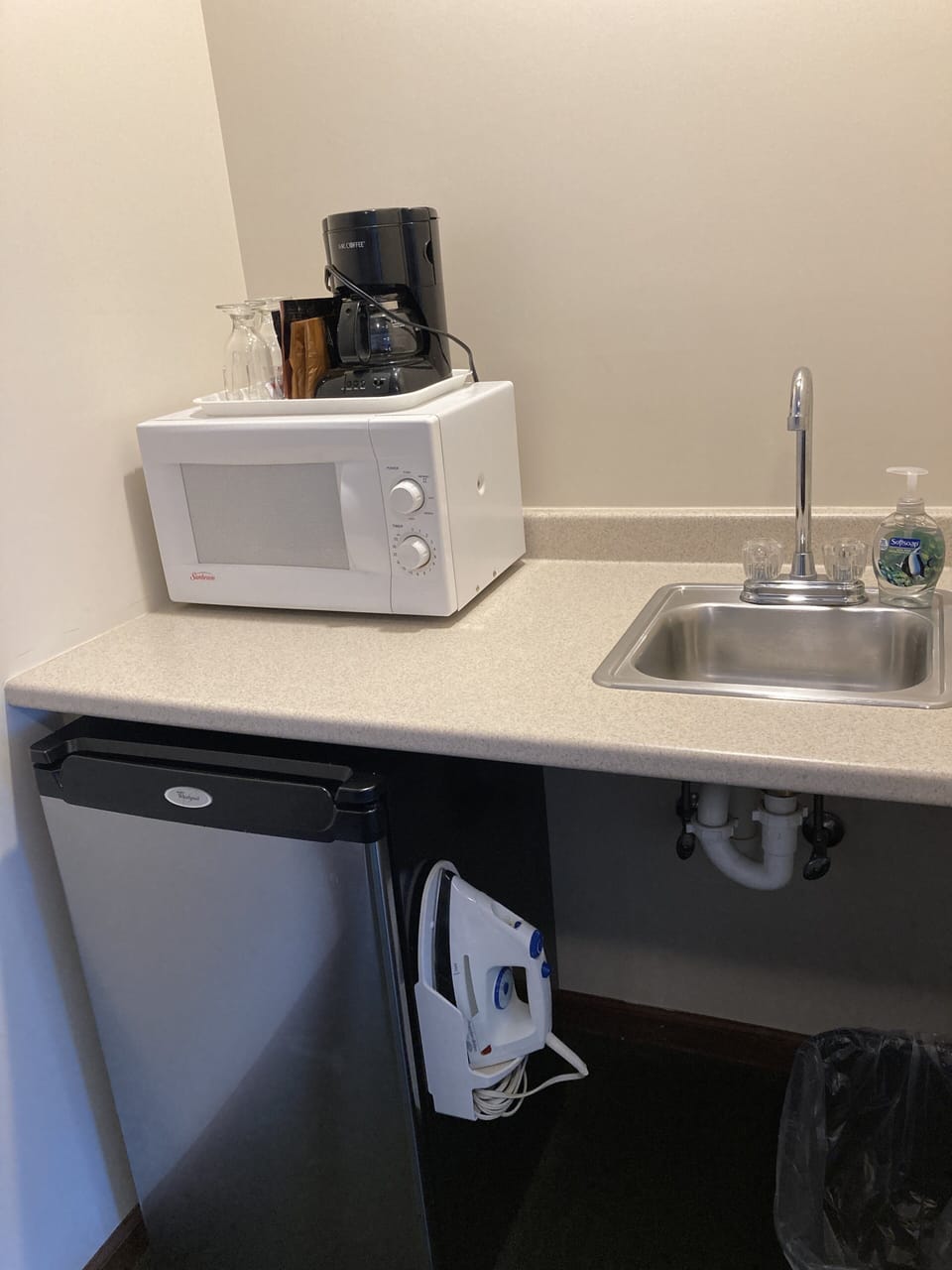 Kitchenette - Microwave, fridge/freezer combo, coffee maker, iron/ironing board