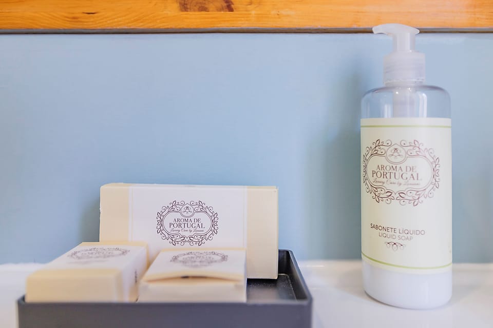 Double or Twin Room | Bathroom | Free toiletries, hair dryer, slippers, towels