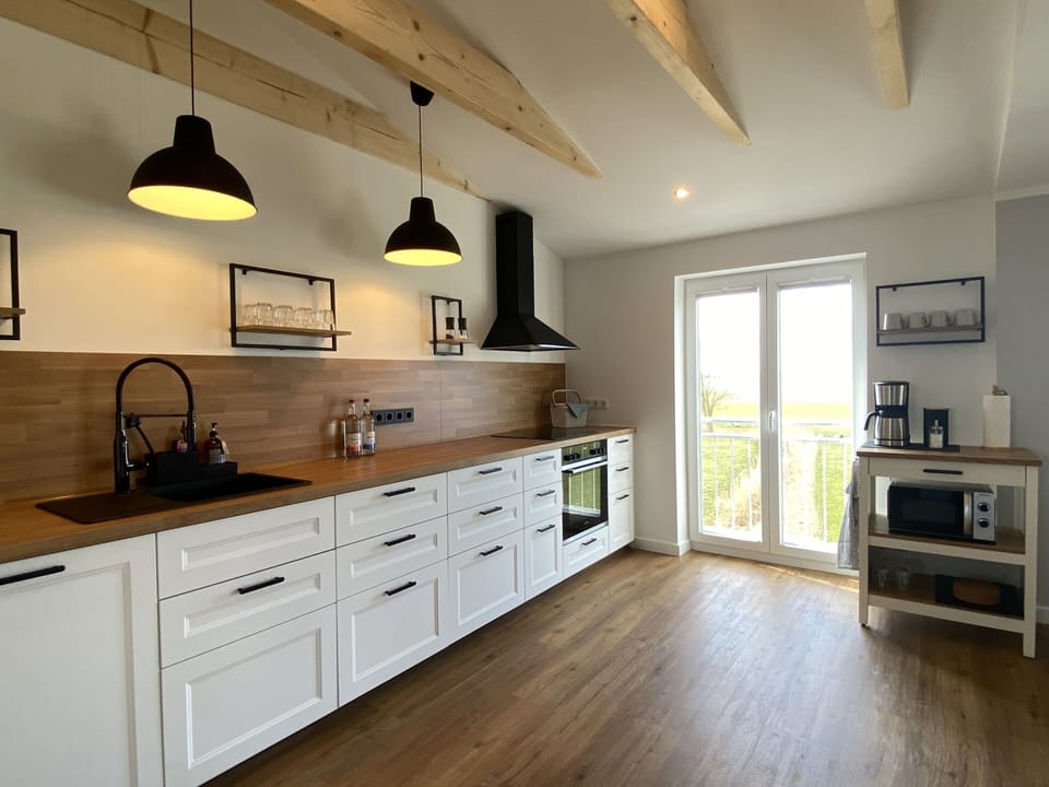 Apartment, Private Bathroom, Courtyard View (2 Schlafzimmer) | Interior