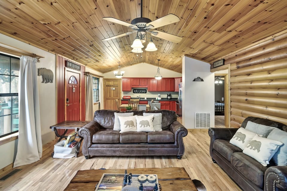 Stunning tongue and groove ceiling.
