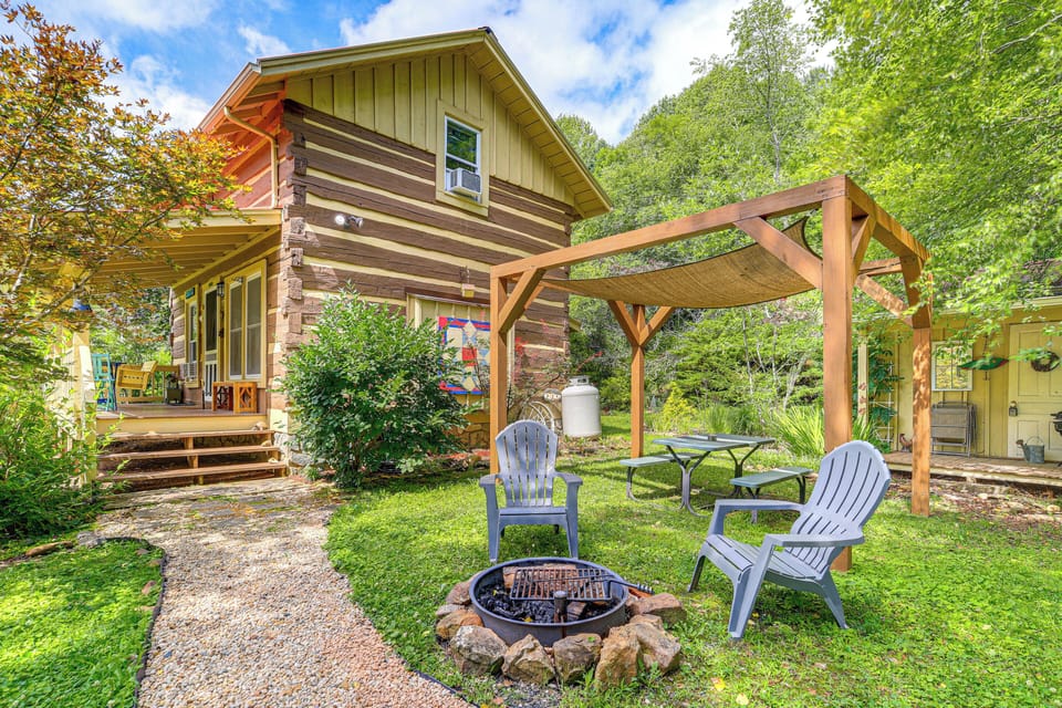 House Exterior | 2 Stories | Riverfront Location | Fire Pit