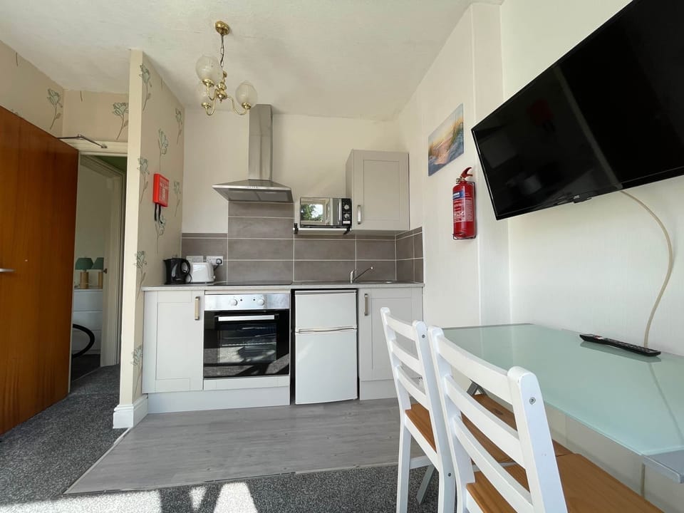 Flat 14 Kitchen Dining Lounge (1)