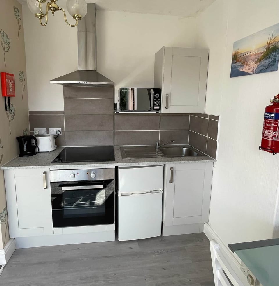 Flat 14 Kitchen Dining Lounge (2)