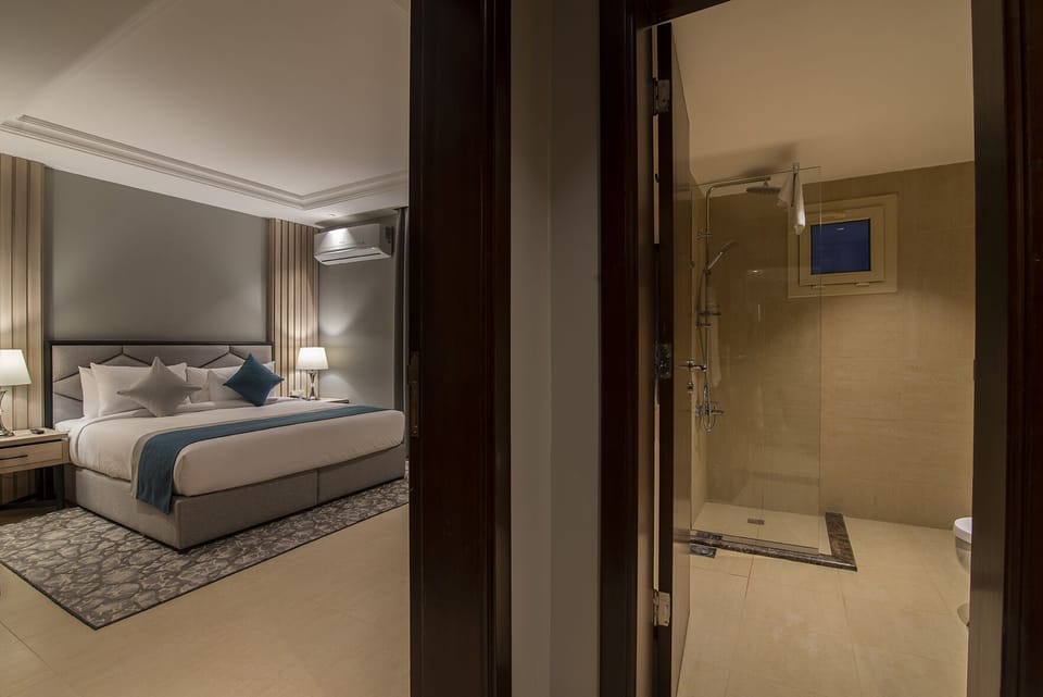 Enala Hotel Apartments- Tabuk Hotel in Saudi Arabia