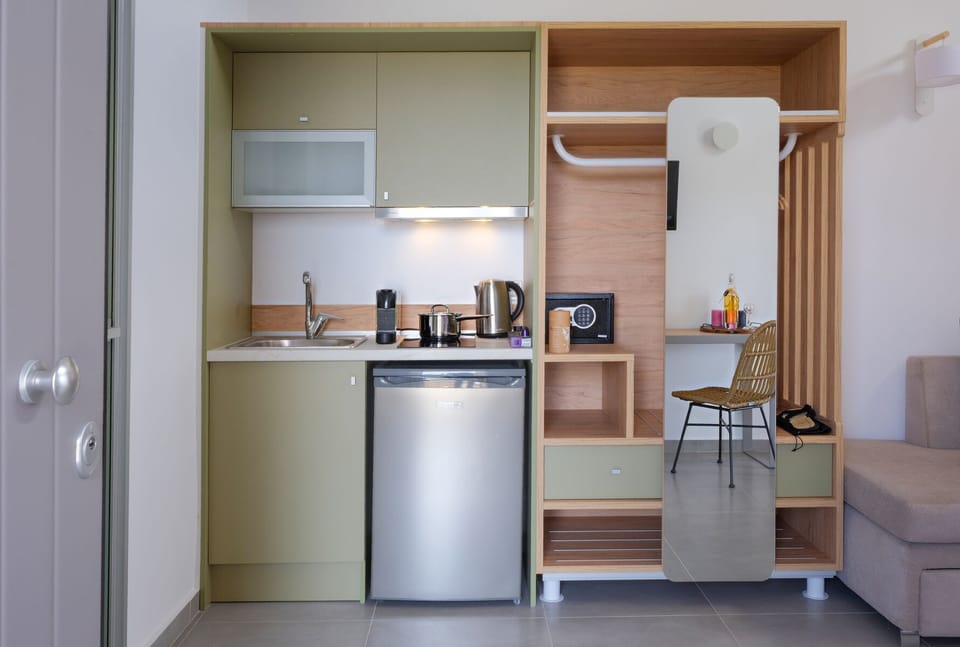 Mini-fridge, oven, stovetop, espresso maker