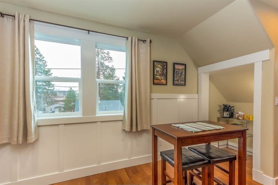Dining table that seats 2