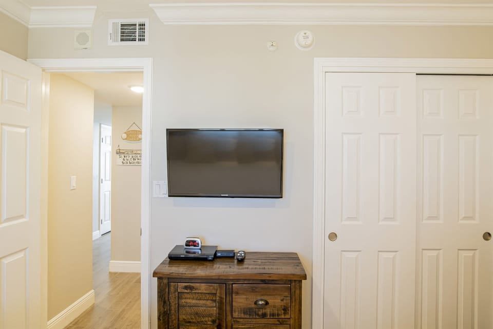 Guest bedroom with flat screen TV