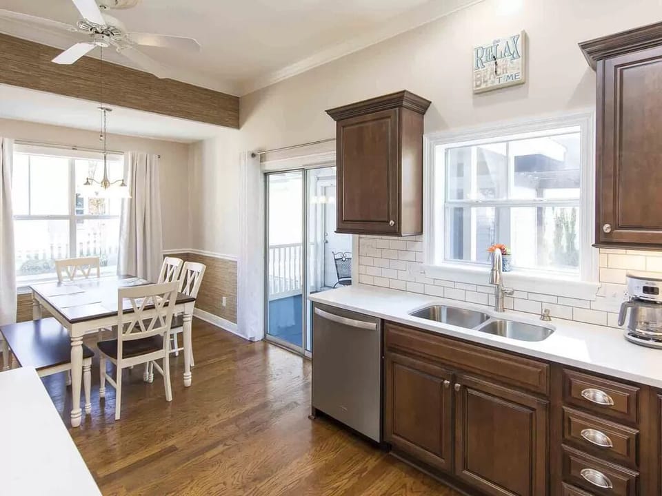 Kitchen / Dinette