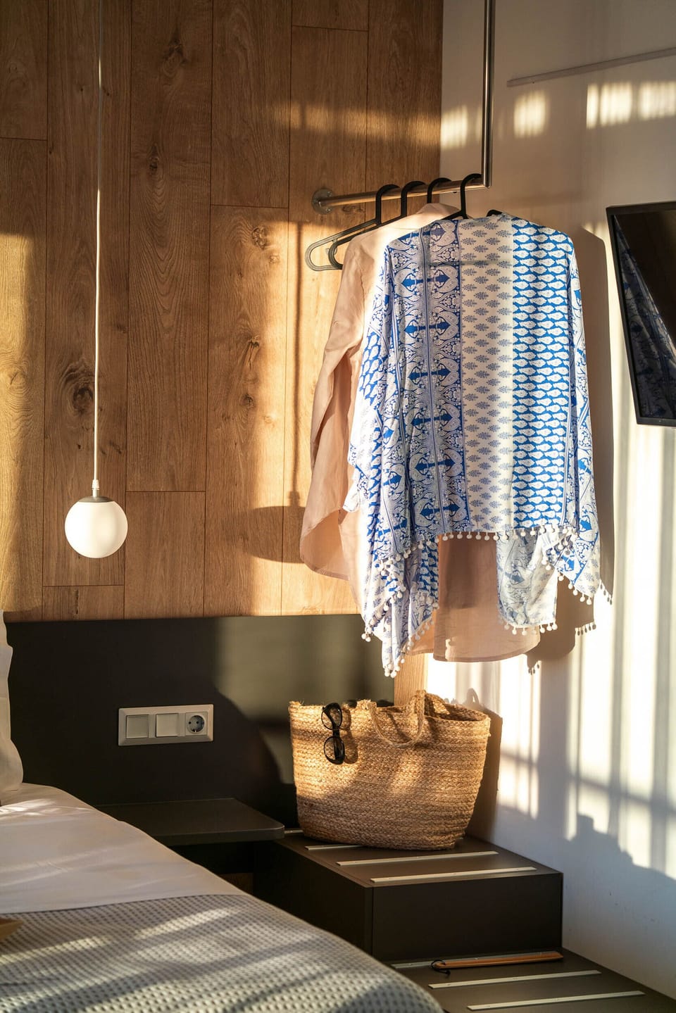 Junior Suite | In-room safe, free cribs/infant beds, free WiFi, bed sheets