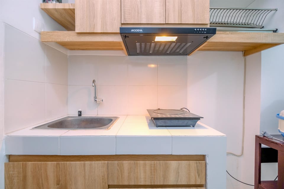 Room | Private kitchen | Fridge, stovetop, dishwasher, cookware/dishes/utensils
