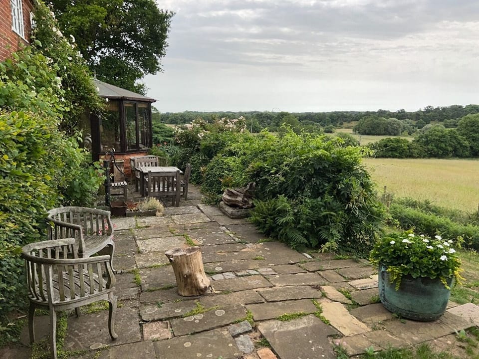 Traditional House | Garden view