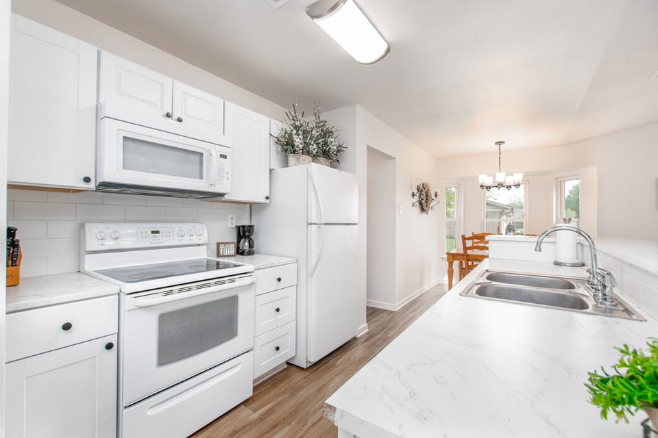 Brand new kitchen!