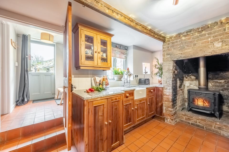 Ground floor: Kitchen leads through to the back door and bathroom