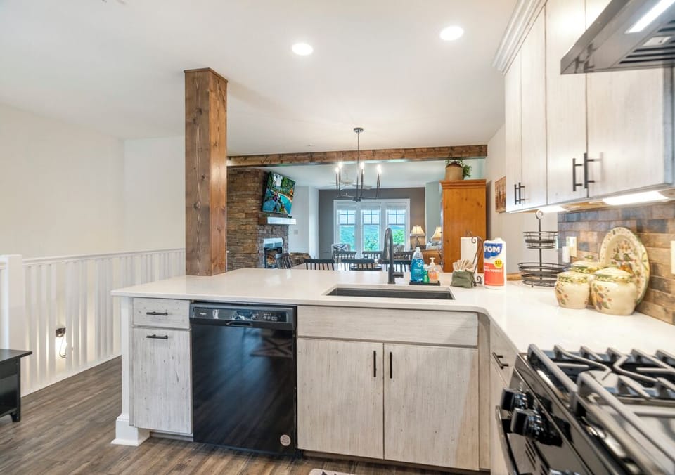 Kitchen--- Open Floor Plan