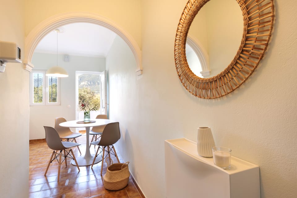 Apartment, 1 Bedroom | In-room dining