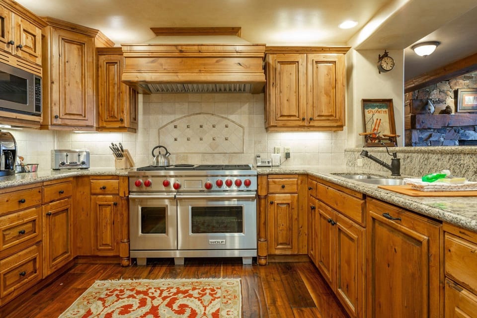 Room, Indoors, Hardwood, Kitchen, Flooring
