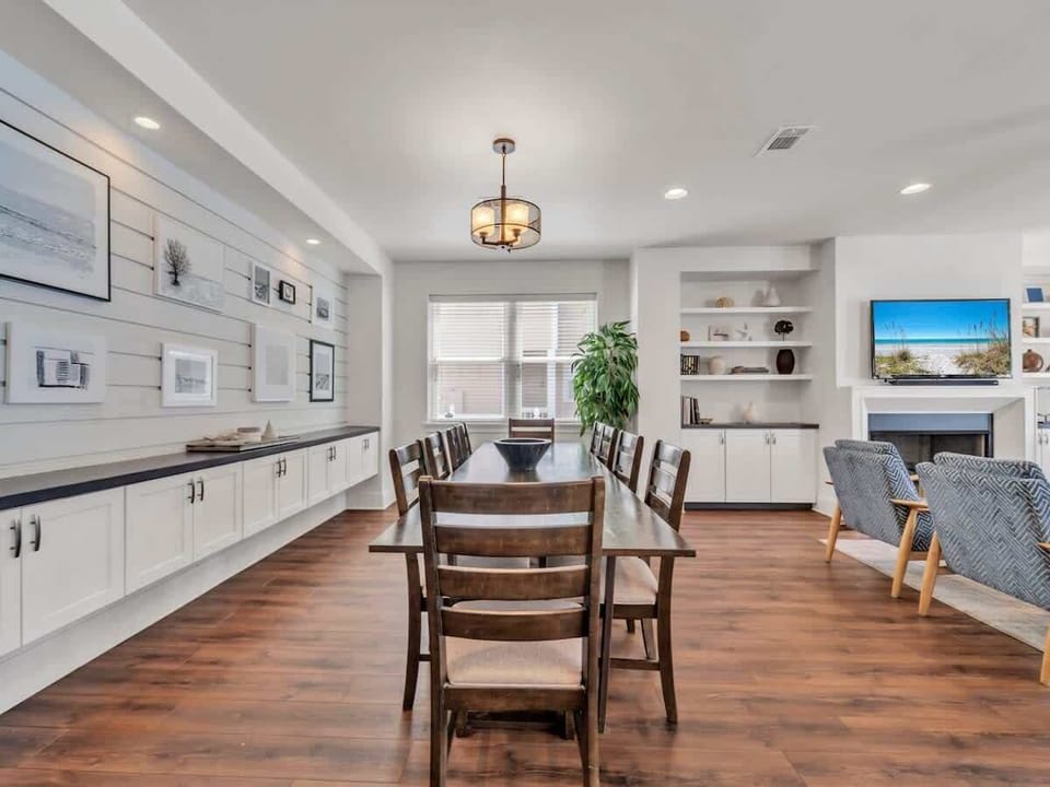 Gorgeous Open Concept Living Area and Dining Room