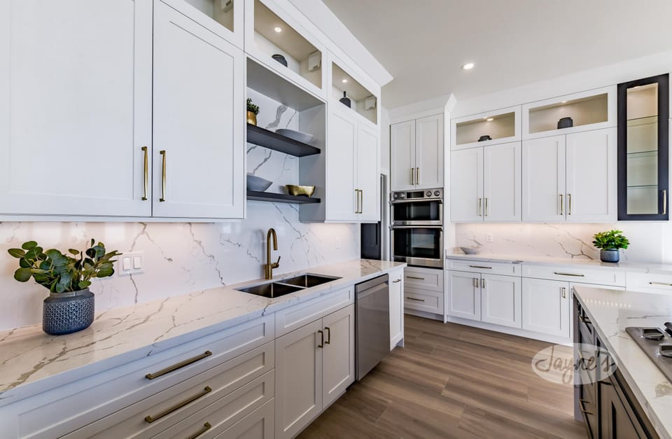 Kitchen - Main Level