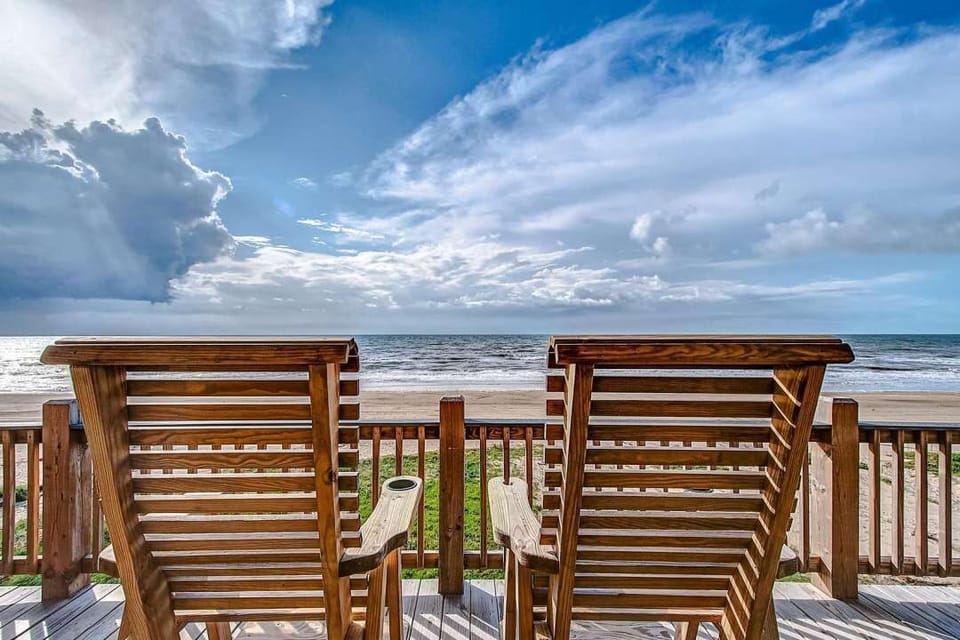Amazing Beach Views!