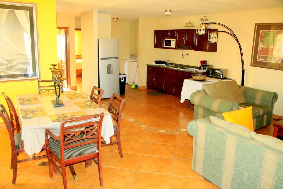 Comfortable, Spacious, Lght, bright and airy, describes this 1100 sq. ft Condo.