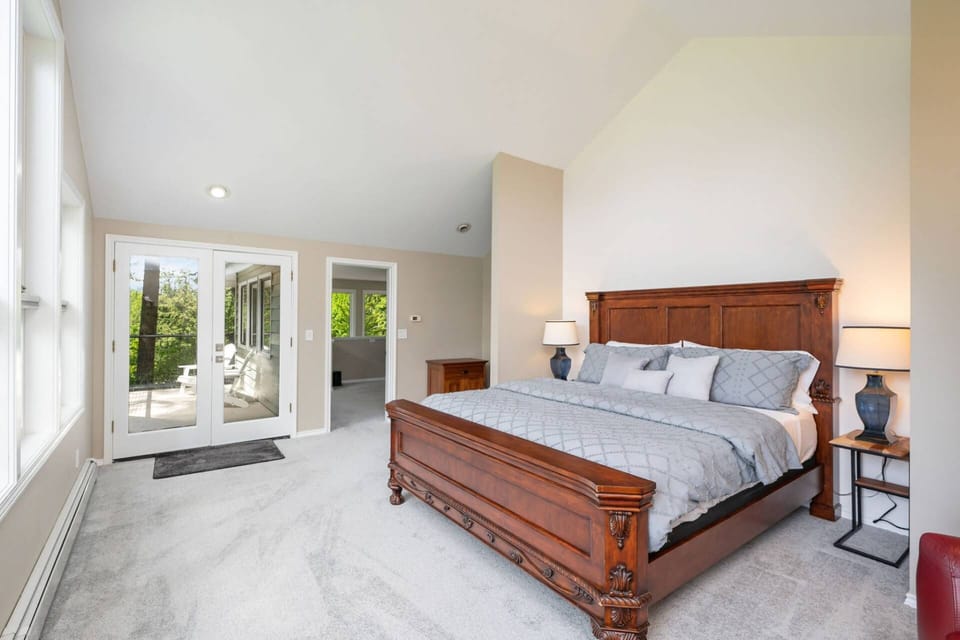 Beautiful king suite