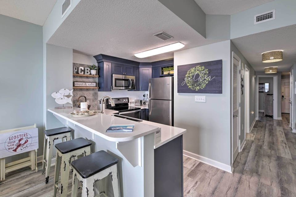 Kitchen | Breakfast Bar