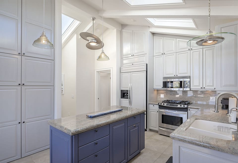 Fully Equipped Gourmet Kitchen