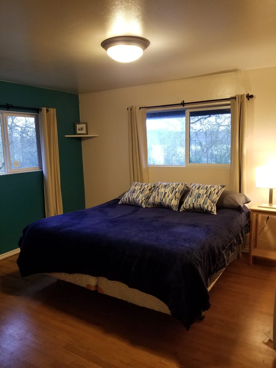 King bed