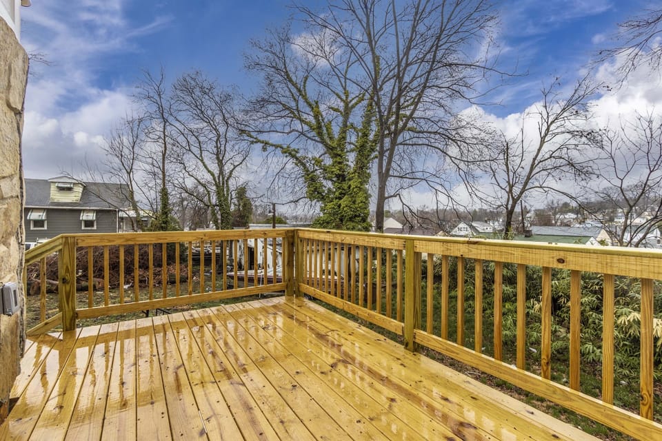 Deck