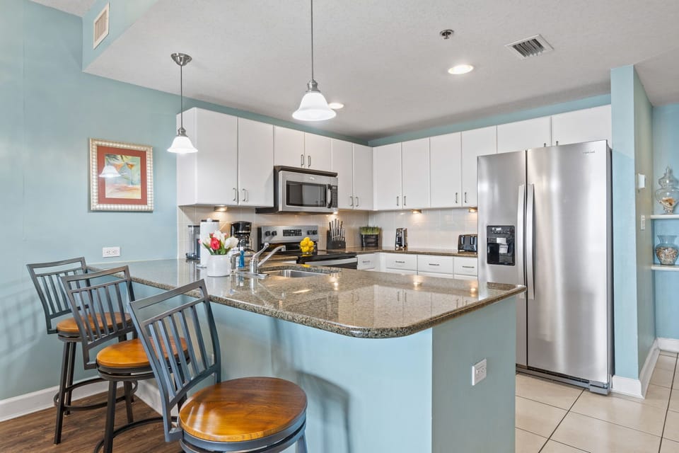 Full Size Kitchen with Bar Seating