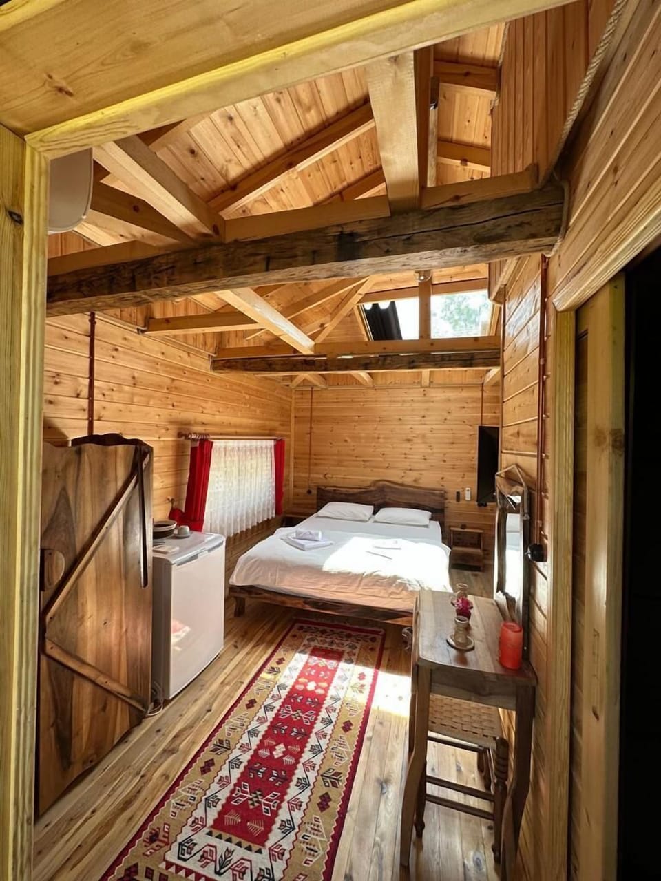 Deluxe Bungalow, 1 Bedroom, Smoking, River View | Premium bedding, down comforters, minibar