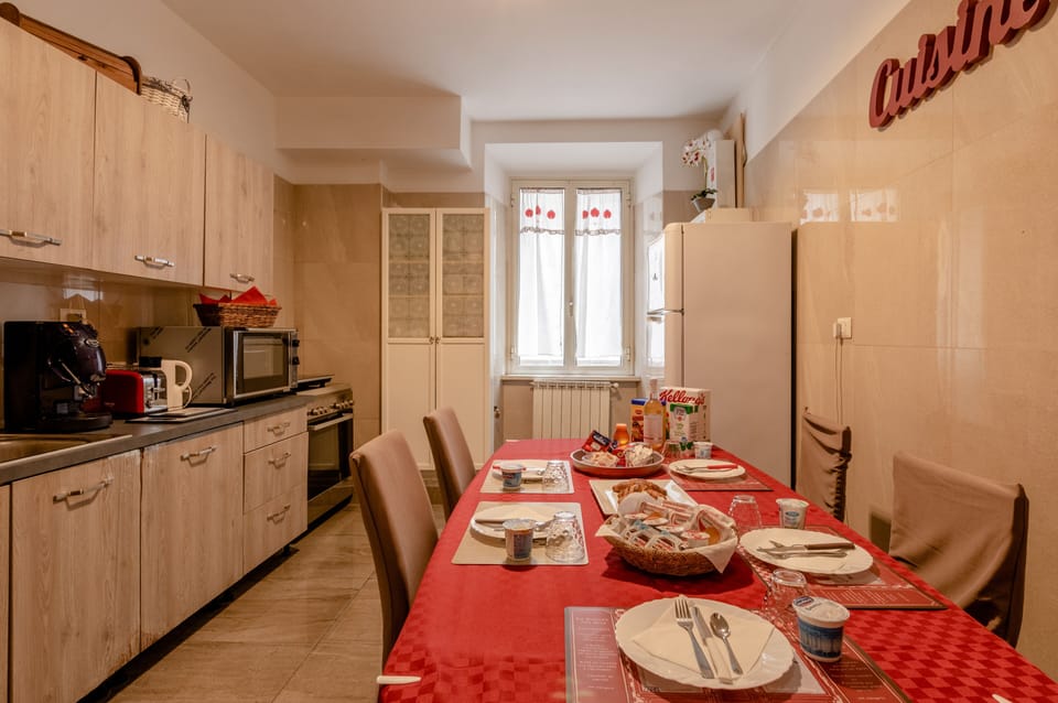 Apartment | Private kitchen | Fridge, microwave, oven, stovetop