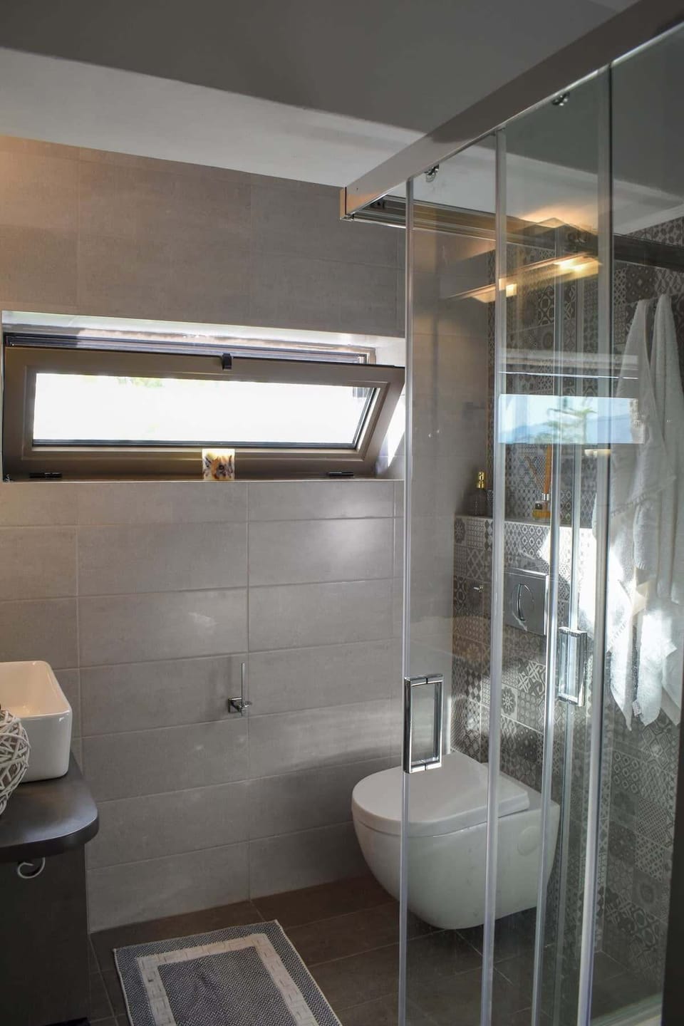 Bathroom area